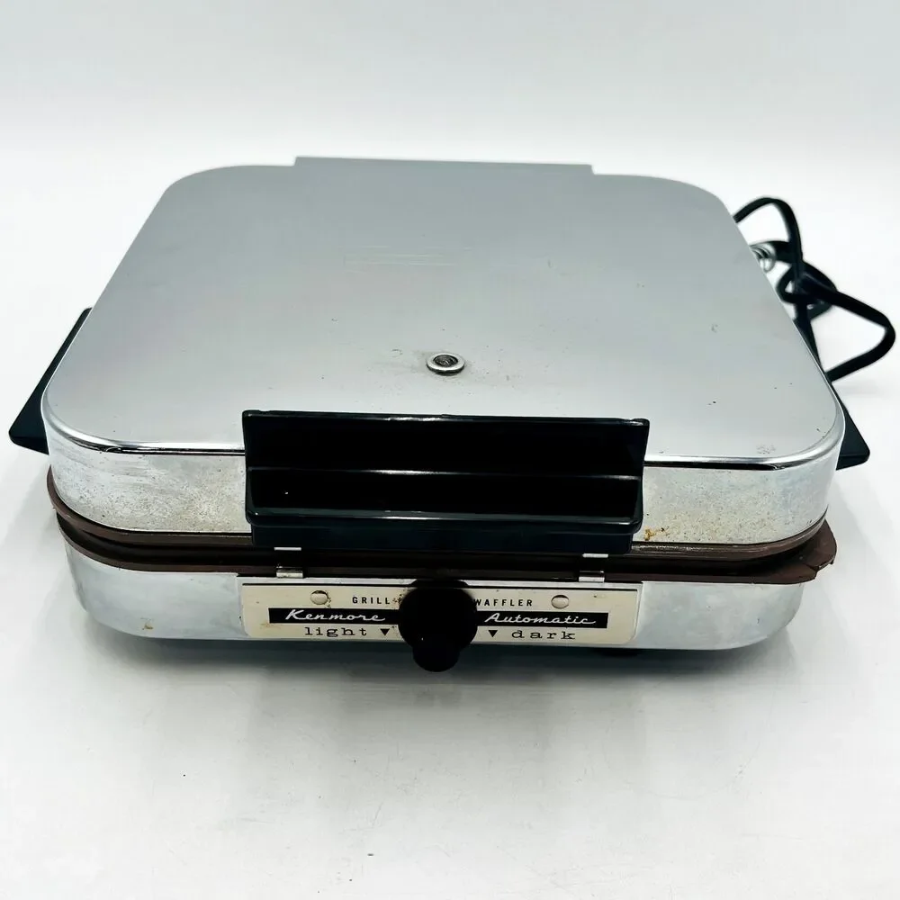 VTG Sears Kenmore Automatic Grill Waffle Maker - Model 632 64682 W/ Cord tested